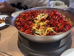 -街角等你.大连海鲜烧烤.经典铁板海鲜串(西安路店)