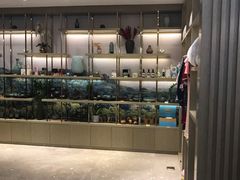-杭州西湖湖滨银泰亚朵酒店