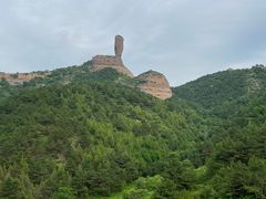 -磬锤峰森林公园