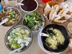 -闫家驴肉老店(华电一校店)