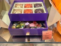 -VENCHI 闻绮(北京国贸商城店)