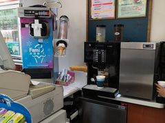 -全家便利店(漕溪北路七店)