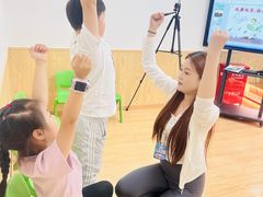 -蓝话筒·少儿成人演讲口才·主持朗诵·戏剧表演(大华第一坊店)