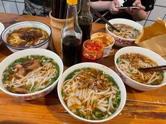 -矮子粉店1985·长沙米粉(湘春路店)