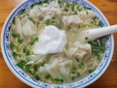 -胖子馄饨坊