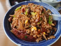 -包整·丝娃娃(一览甲秀楼风景店)