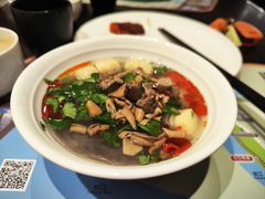 -国际青年会议酒店