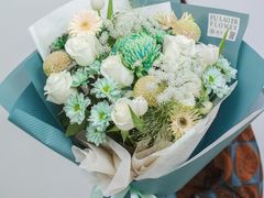 -弗劳尔花艺坊(龙涛店)