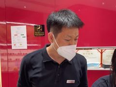 -吴良材眼镜(南翔印象城MEGA店)