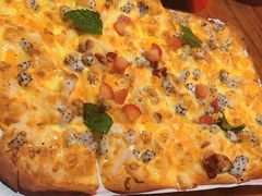 -1886德国汽车餐厅(外滩中央店)