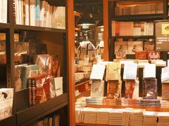 -SISYPHE BOOKS西西弗书店(龙湖滨江天街店)