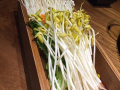 银针菇拼豆芽-雾漫川城重庆火锅(上和商业广场店)