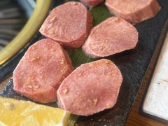 -炼火烤肉店