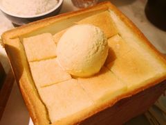 面包诱惑-绿茶餐厅(深南广场万科店)