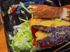 圣塔芭芭拉经典牛肉特堡-The Habit Burger Grill 哈比特汉堡(复兴soho店)