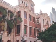 -香港大学
