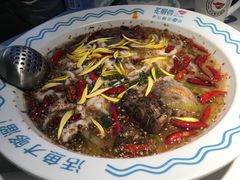 老坛酸菜活鱼-花椒俏川菜小馆(南海万达店)