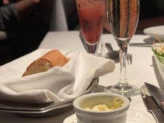 -茹丝葵经典牛排馆(上海外滩店)