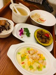 -裕月馨月子中心(滨江店)