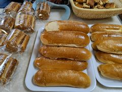-秀云俄罗斯列巴屋(军星小区店)