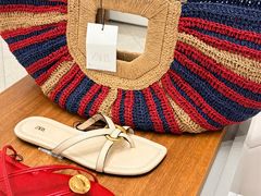 -ZARA(大上海时代广场店)