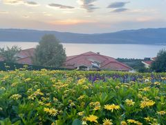 -昆明春城湖畔度假村