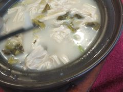 白果支竹猪肚煲-金苑海鲜酒家(新港中路店)