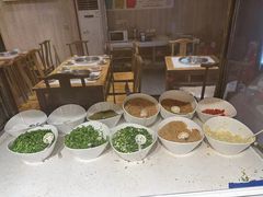 -肖肖酸萝卜鱼火锅(总店)