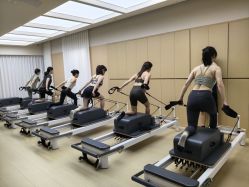 -亦美瑜伽·普拉提