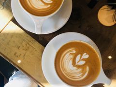 拿铁-KYO COFFEE(胶州路店)