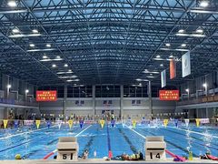 -奥冠体育华师附中恒温游泳馆