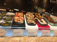 -半岛翡丽海鲜自助餐厅(观风亭店)