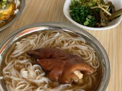 -翠香猪脚粉(游泳馆店)