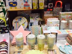 -诚品(信义店)