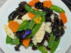 -雀蓝川菜(奥体广场店)