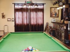 -小草屋轰趴馆别墅派对新场团建家庭聚会