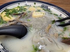 -鸭小妹鸭血粉丝(老门东店)