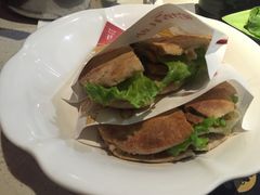 -一叶一世界·素食餐厅(锦华万达店)