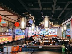 -川流不息·地道川菜·小龙虾(新松江路店)