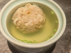 原盅蟹粉狮子头-平山宴(瘦西湖店)