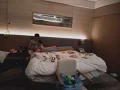 -上海佘山世茂艾美酒店