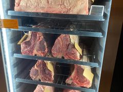 -Mogul Eatery·大亨餐酒馆