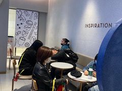 -喜茶(北京华贸购物中心店)