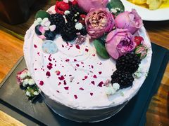 -小苍兰风铃草·礼物蛋糕(沈阳店)