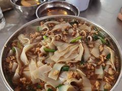 -正宗杨记普洱酸醋米线(总店)