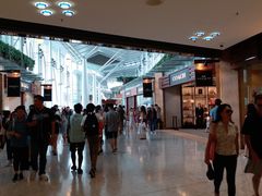 -东荟城名店仓