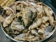 -肖肖酸萝卜鱼火锅(总店)