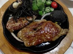 -豪客来牛排(中央花苑店)