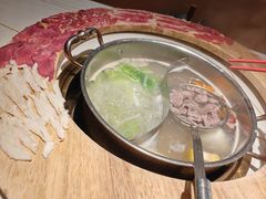 -牛人日志·鲜牛肉骨汤火锅(万科里瑧店)