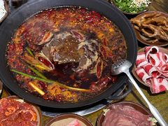-黄潇洒老火锅(九眼桥宏济巷店)